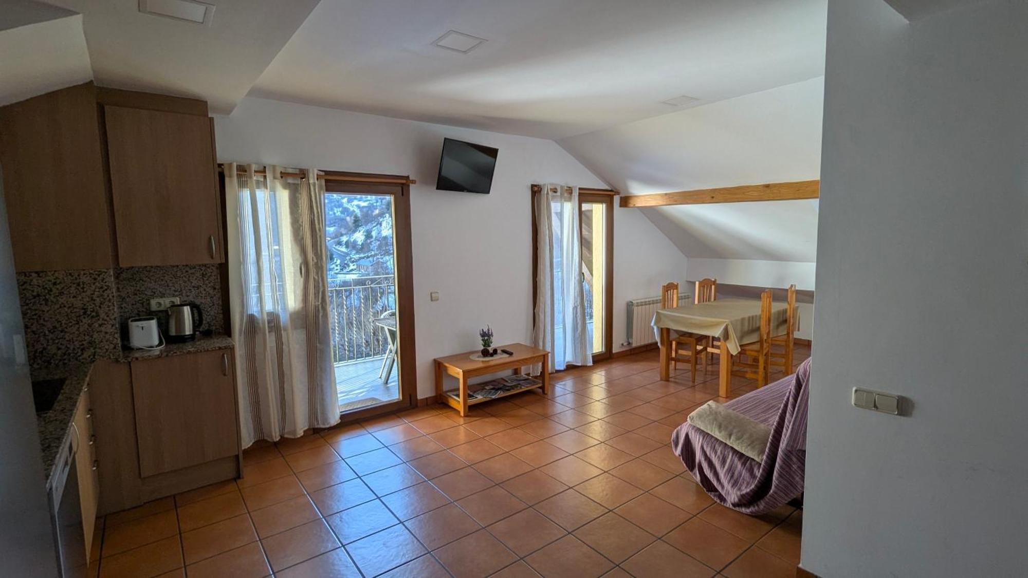 Camping Solau Espot Bagian luar foto