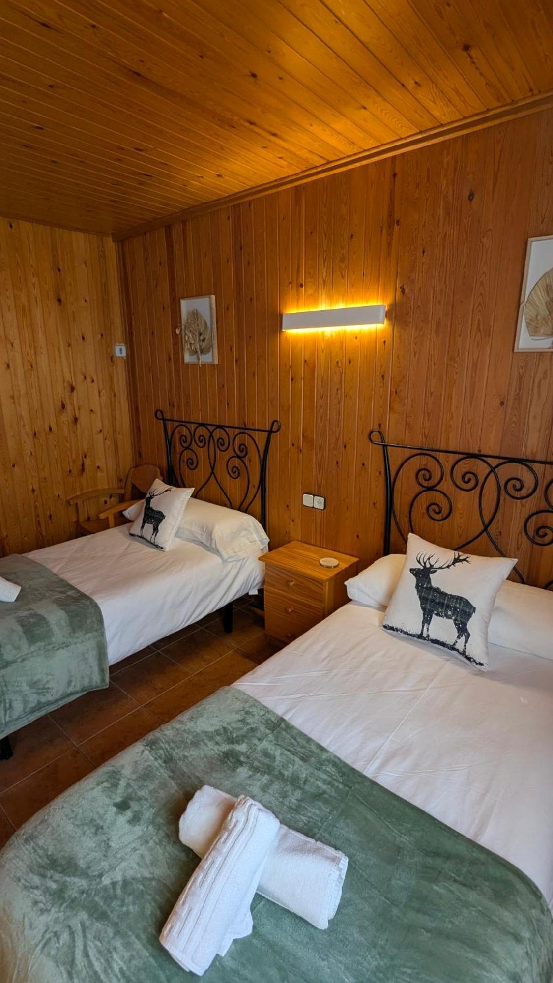 Camping Solau Espot Bagian luar foto